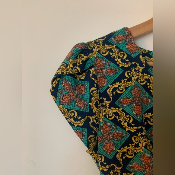 Short, cap-sleeved, abstract /bohemian/ vintage pattern dress - Picture 4 of 6